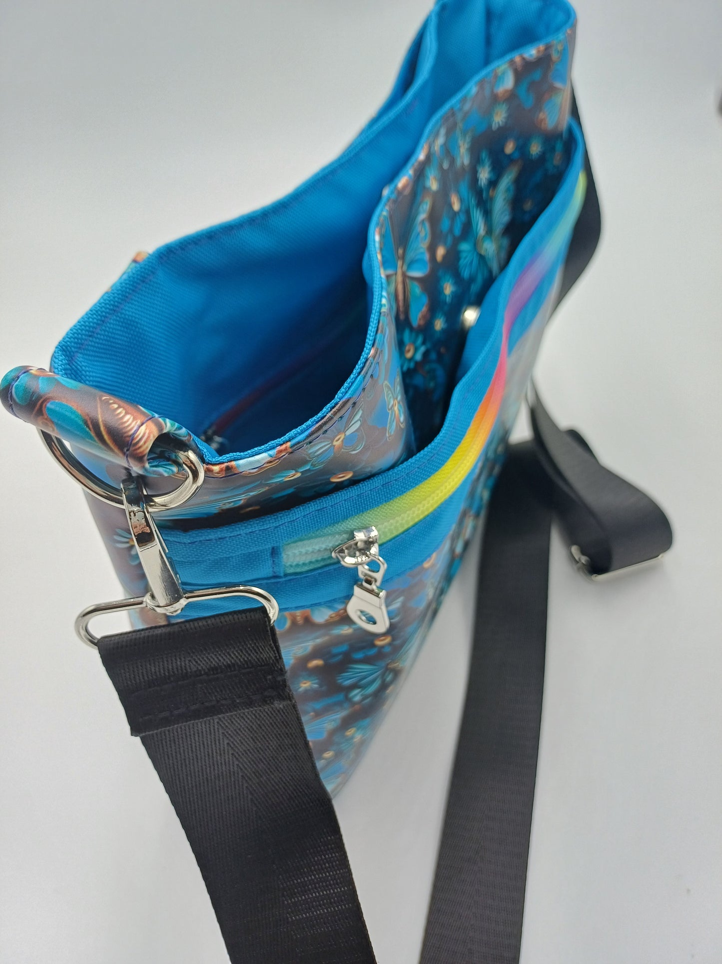 Handtasche / Crossbody Bag