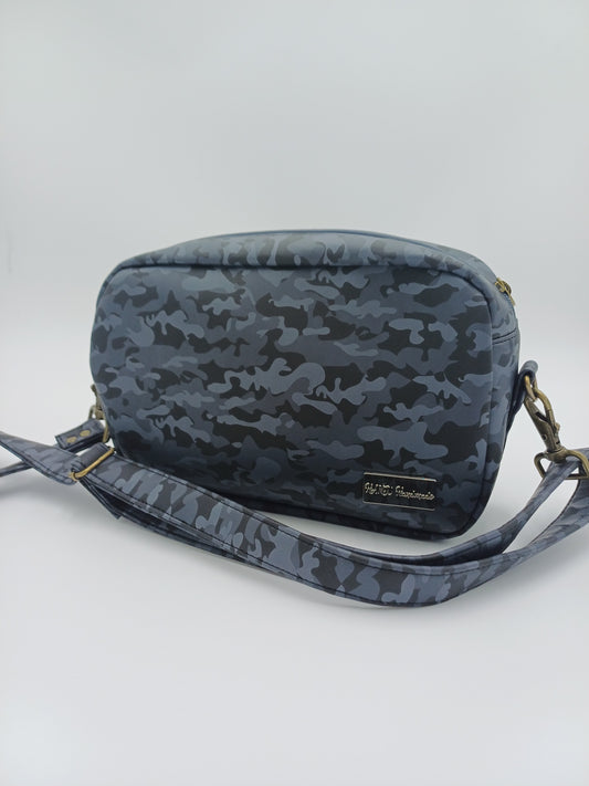 Kleine Umhängetasche "Catalina"