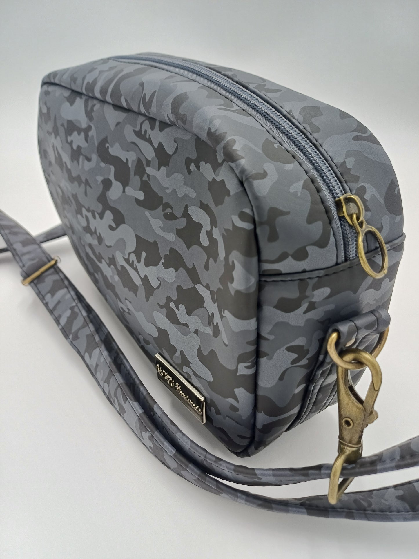 Kleine Umhängetasche "Catalina"