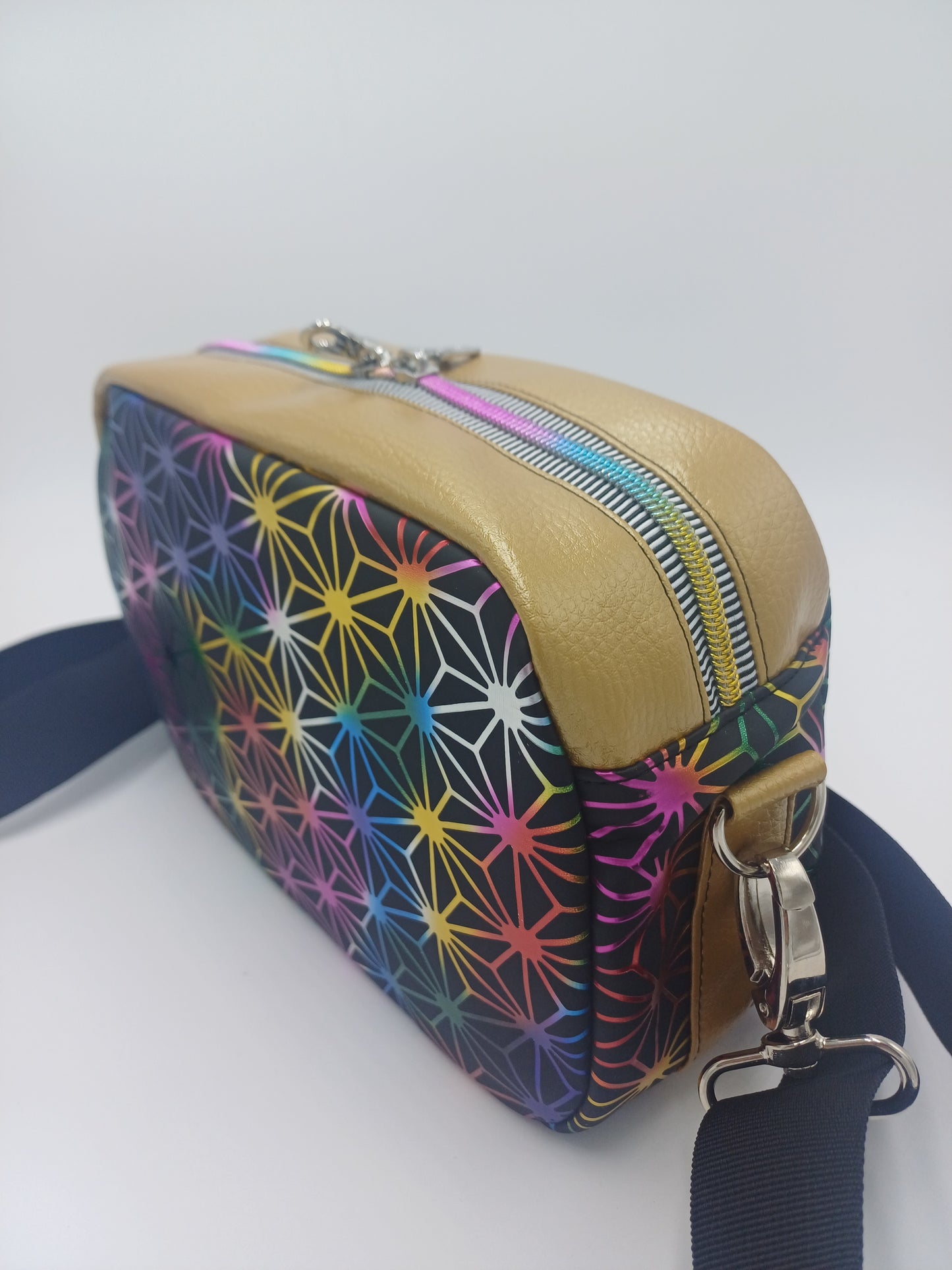 Kleine Umhängetasche "Catalina" Neon