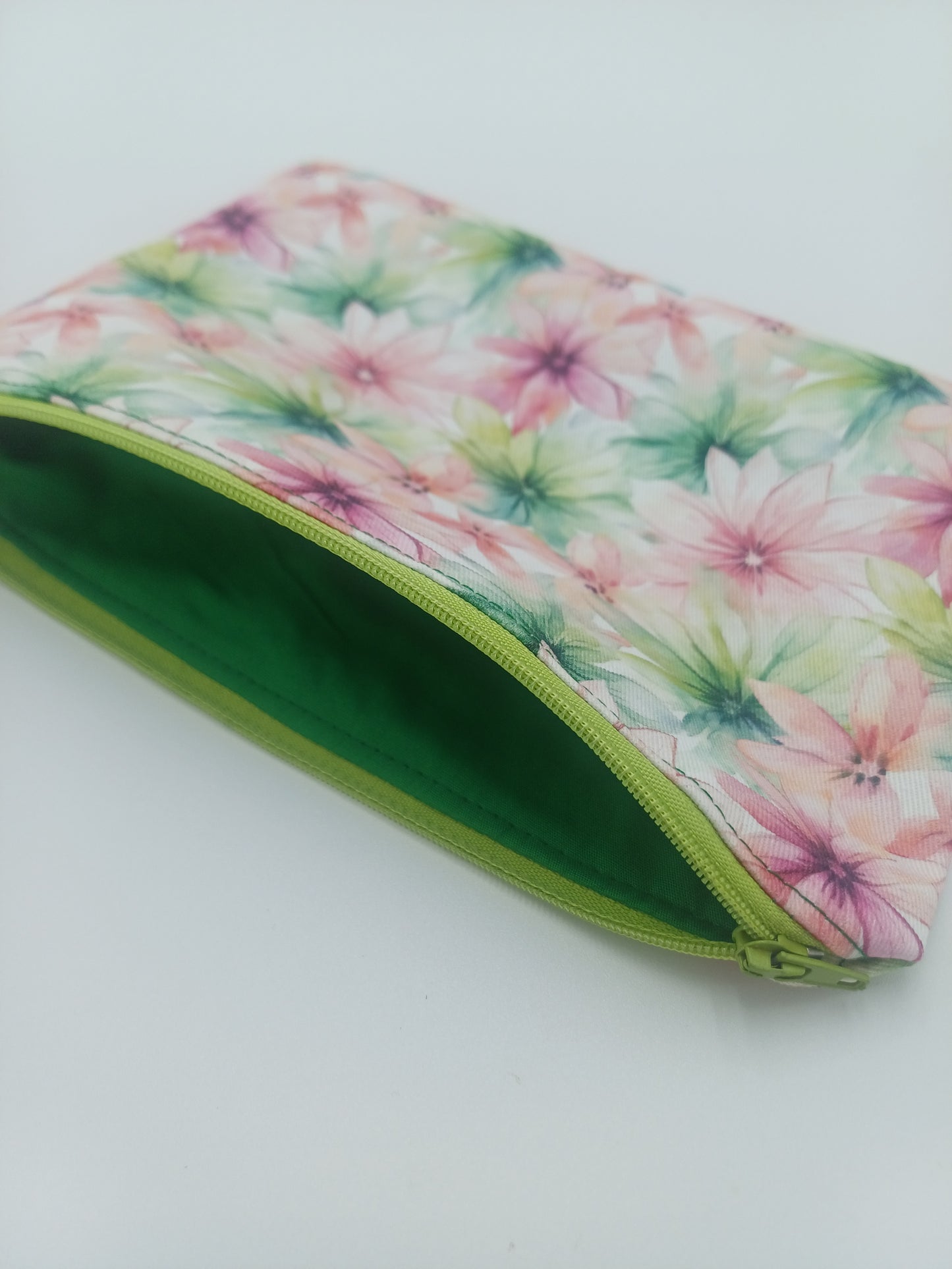 Zubehörtasche Flower