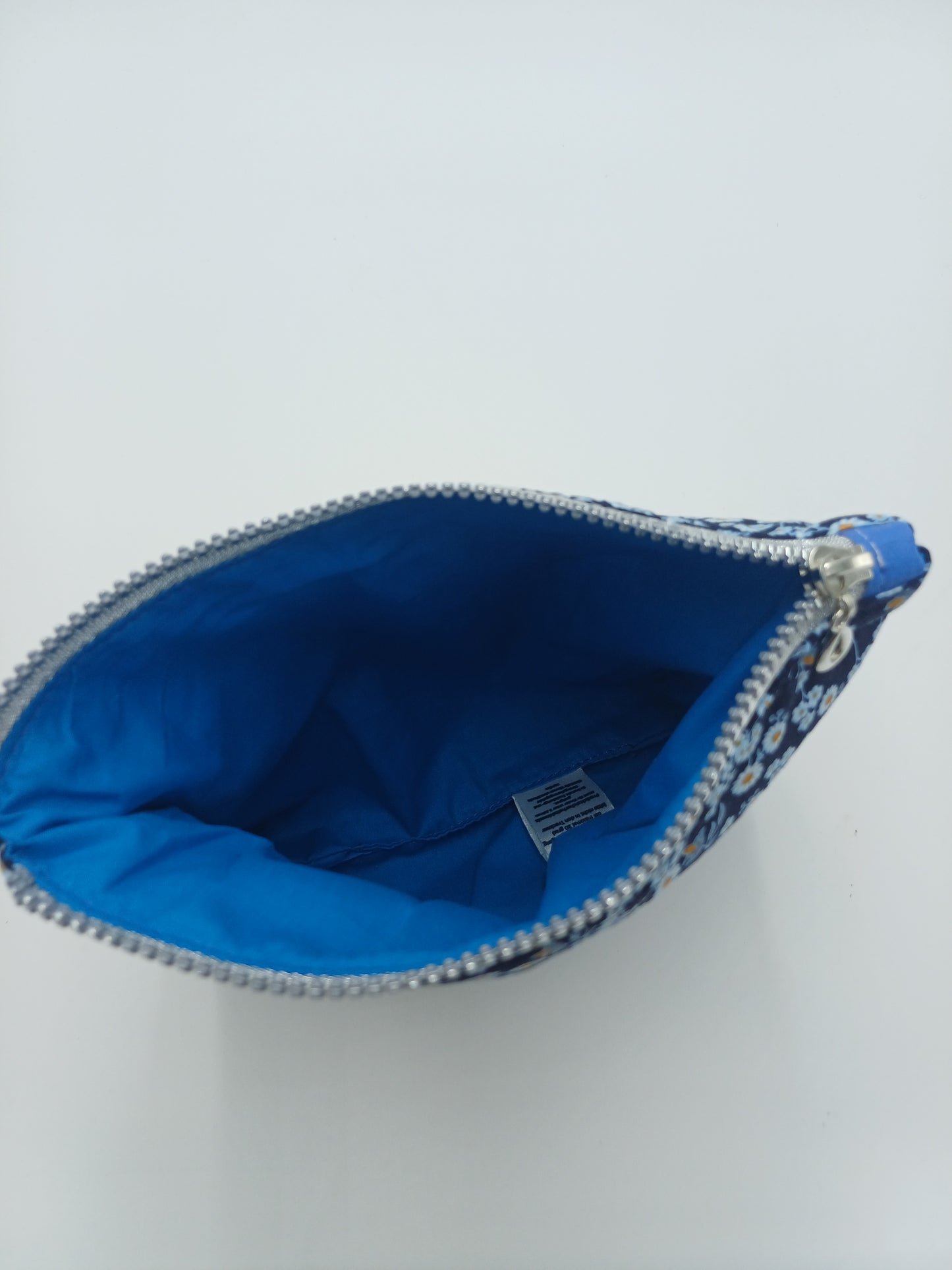 kleine Kosmetiktasche blue