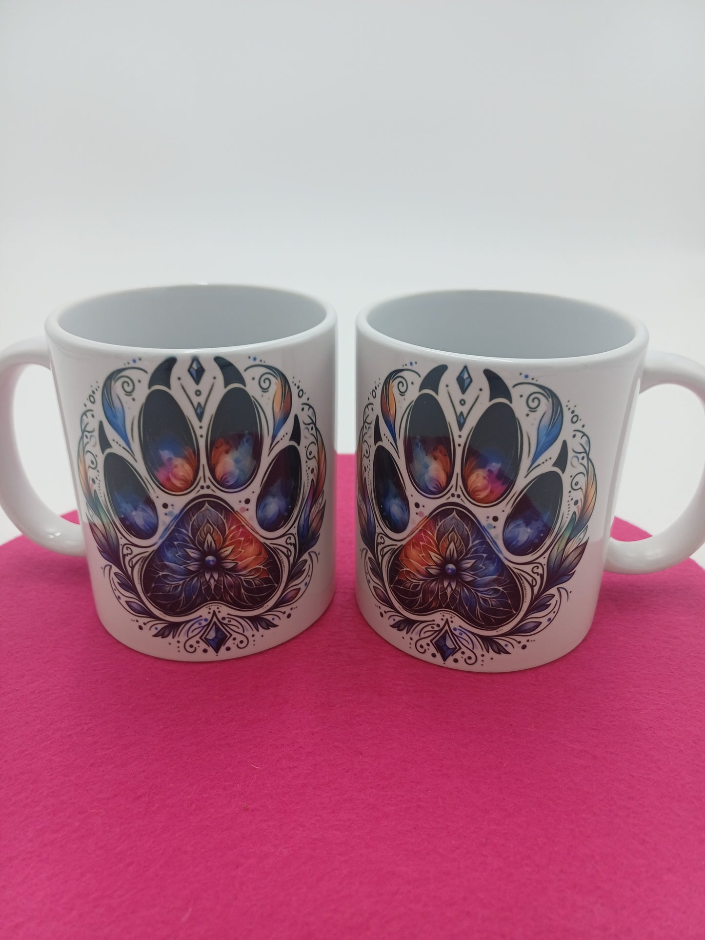 Tasse Pfote