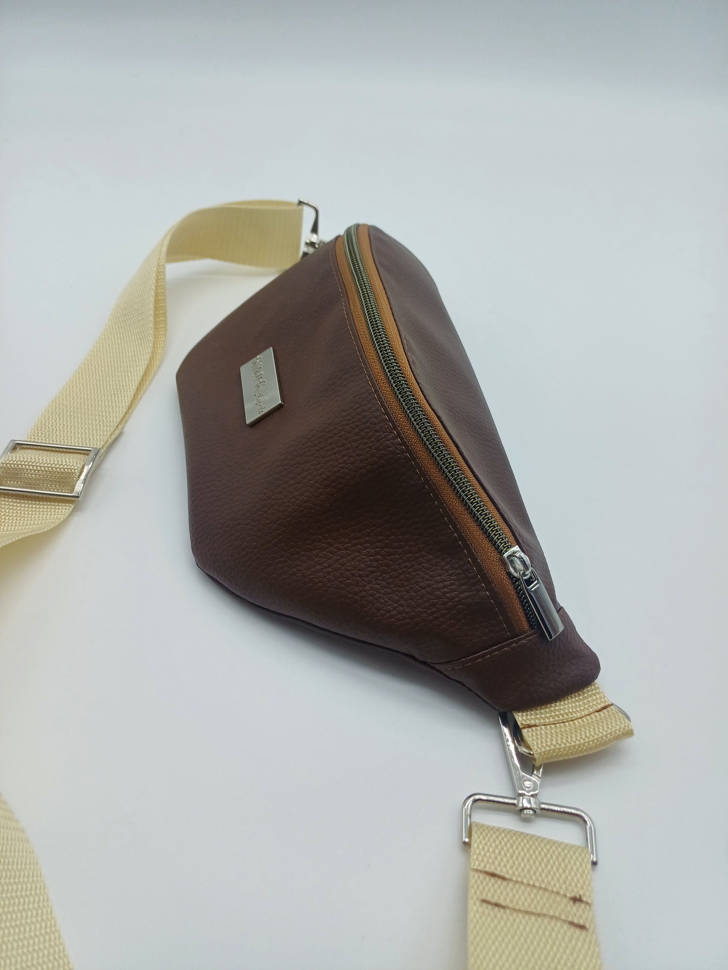 Bauchtasche – braun