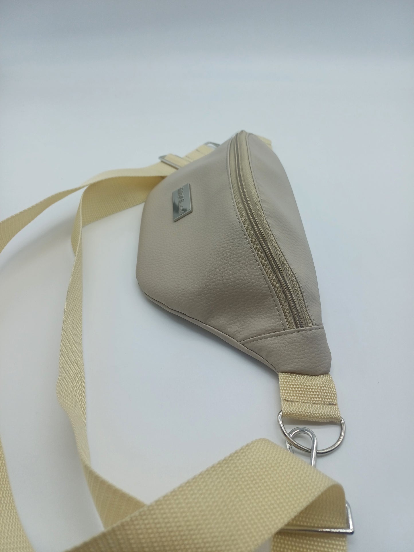 Bauchtasche – beige
