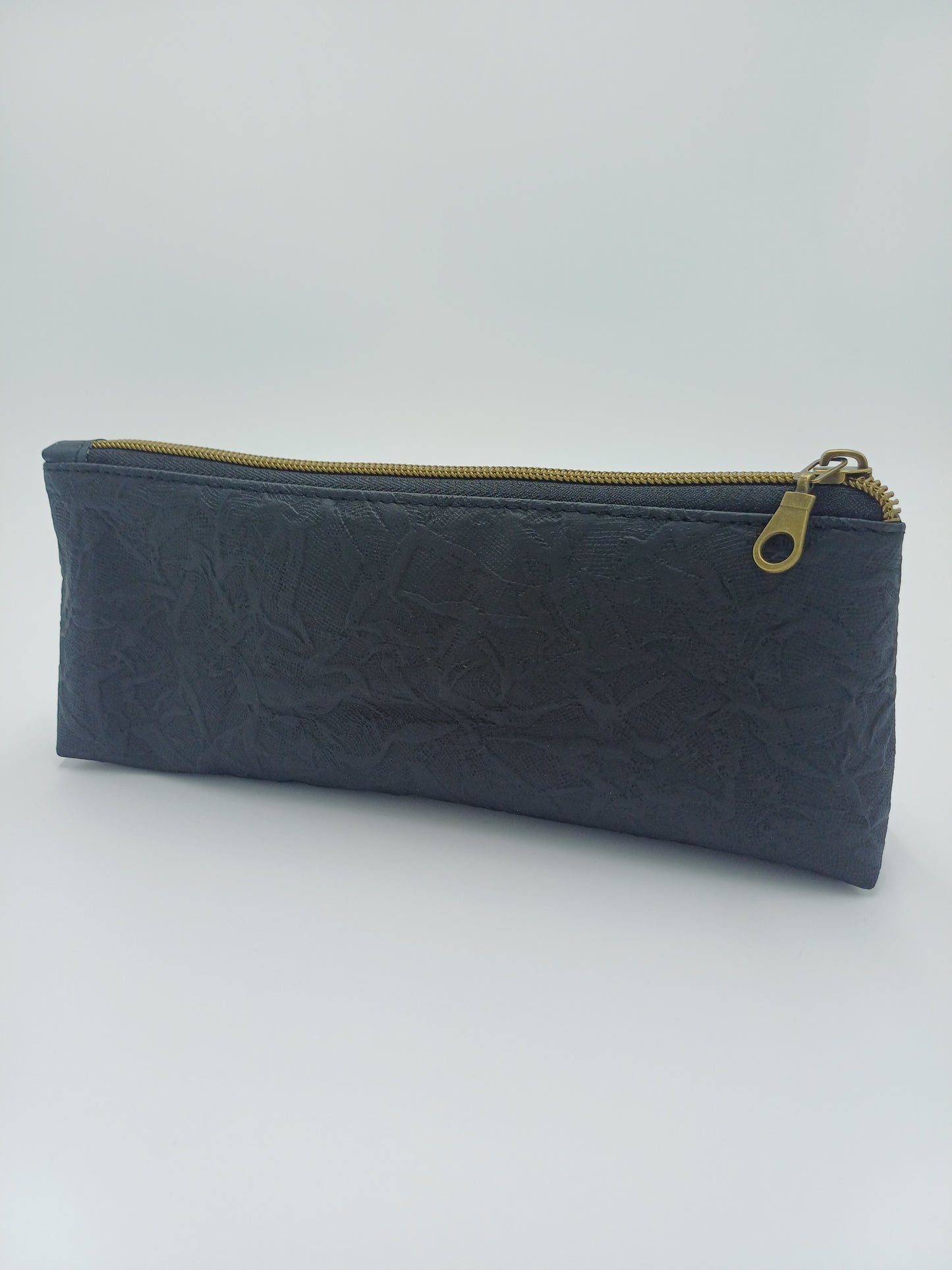 Federtasche schwarz mit Muster