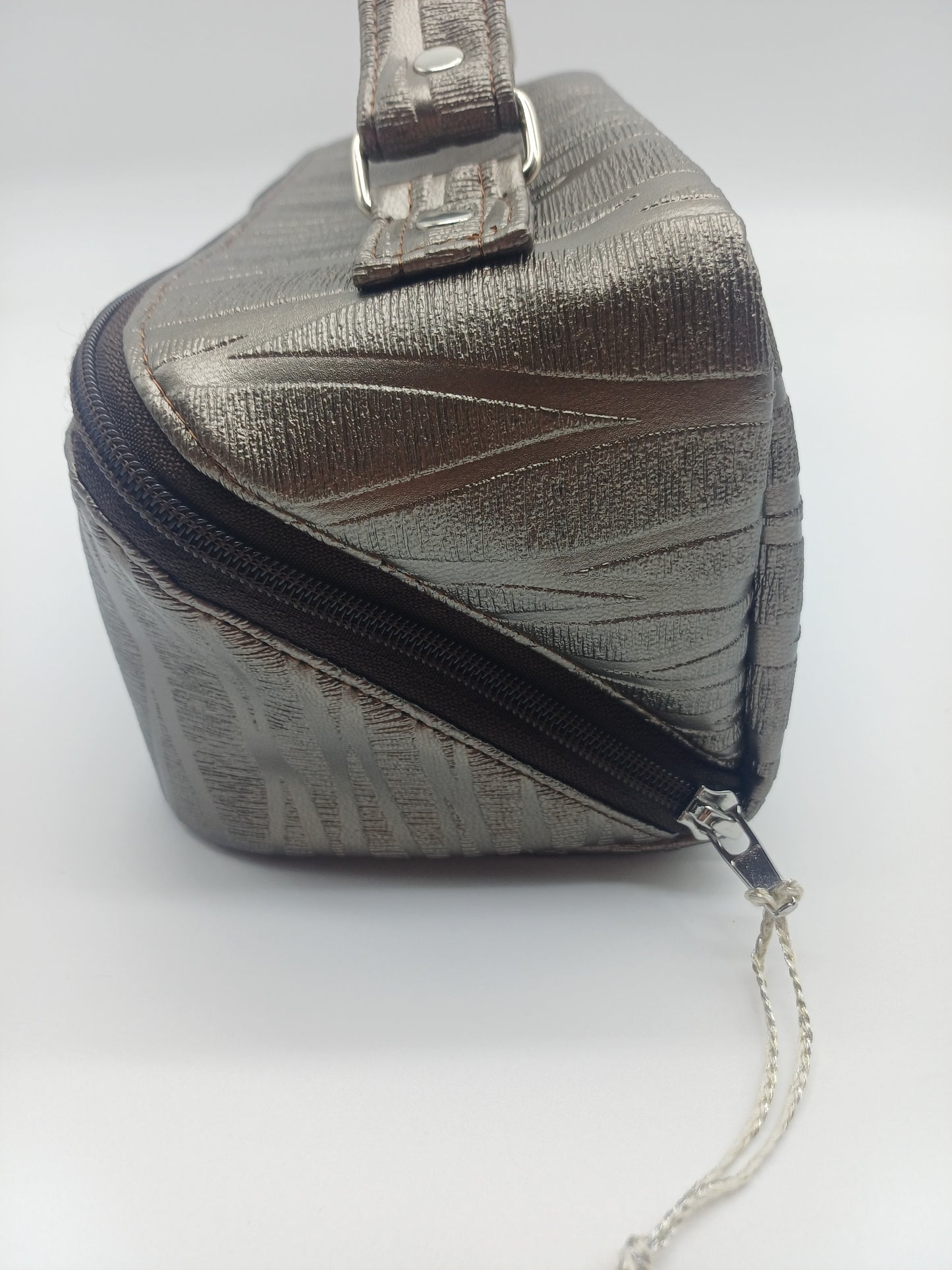 Open wide Bag silber/gold