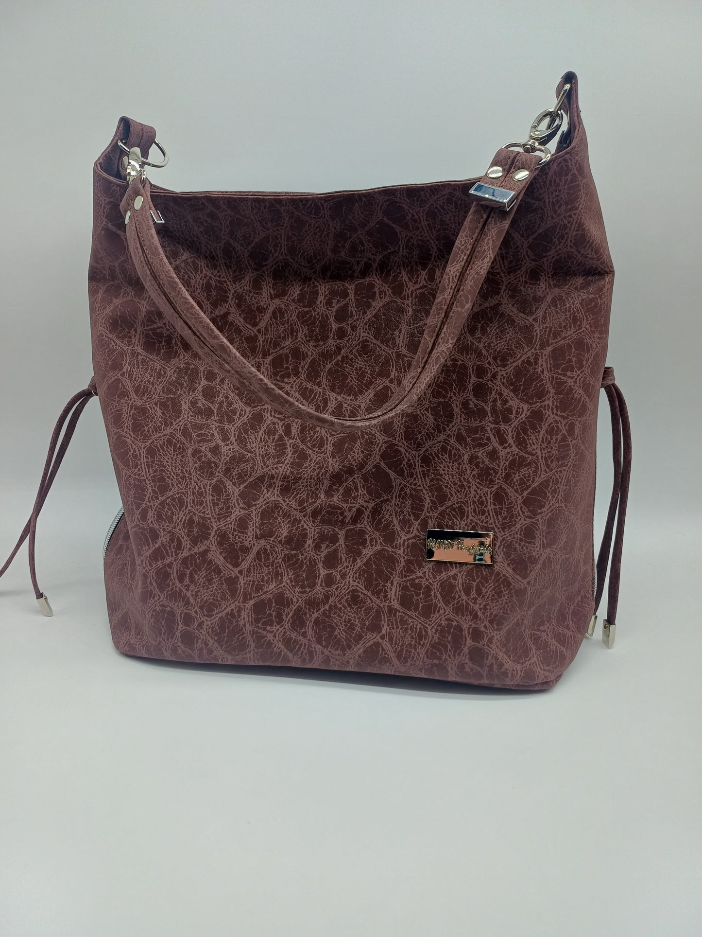 Simplistic Slouch Handbag braun Leo