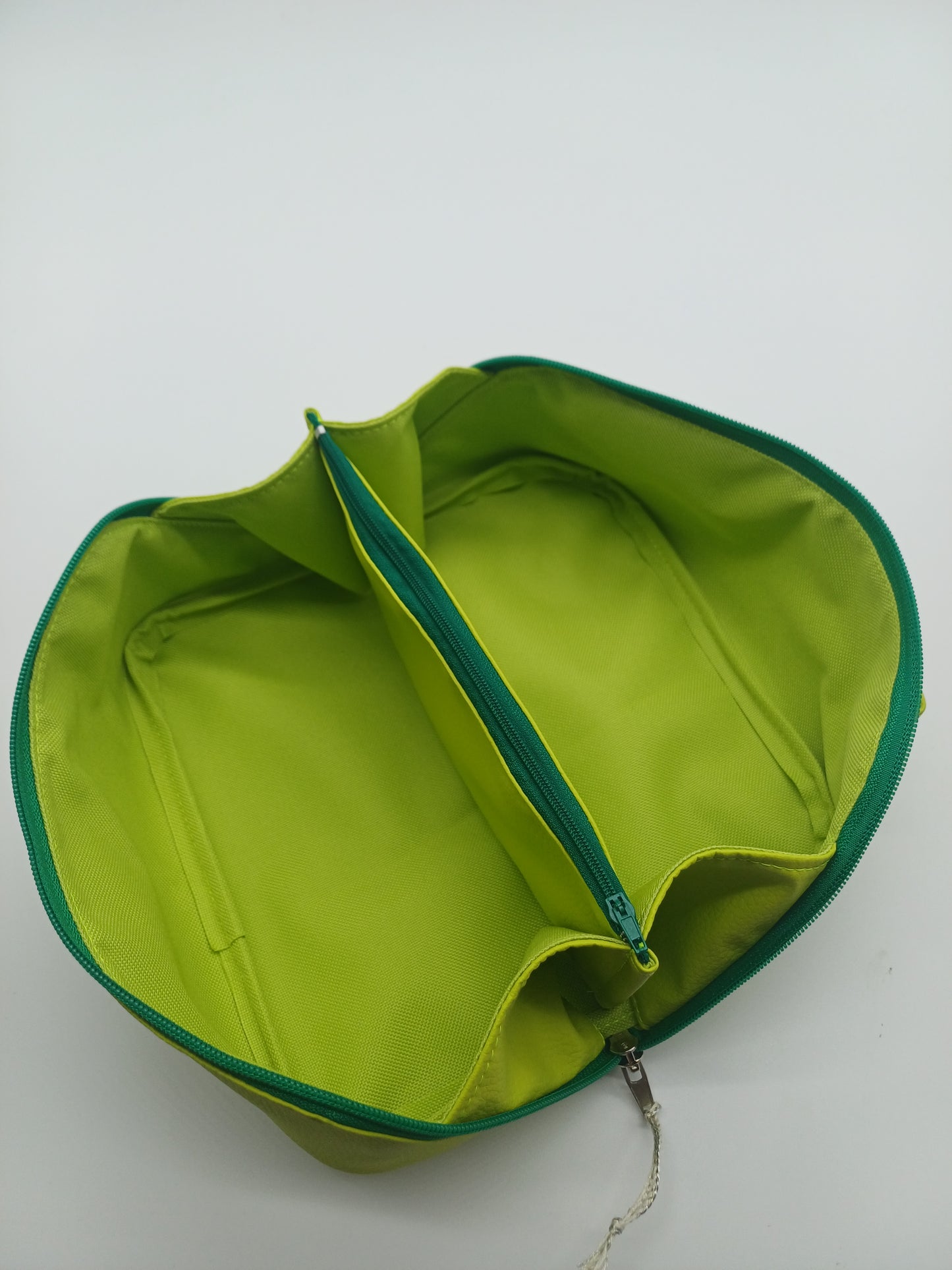 Open wide Bag grün