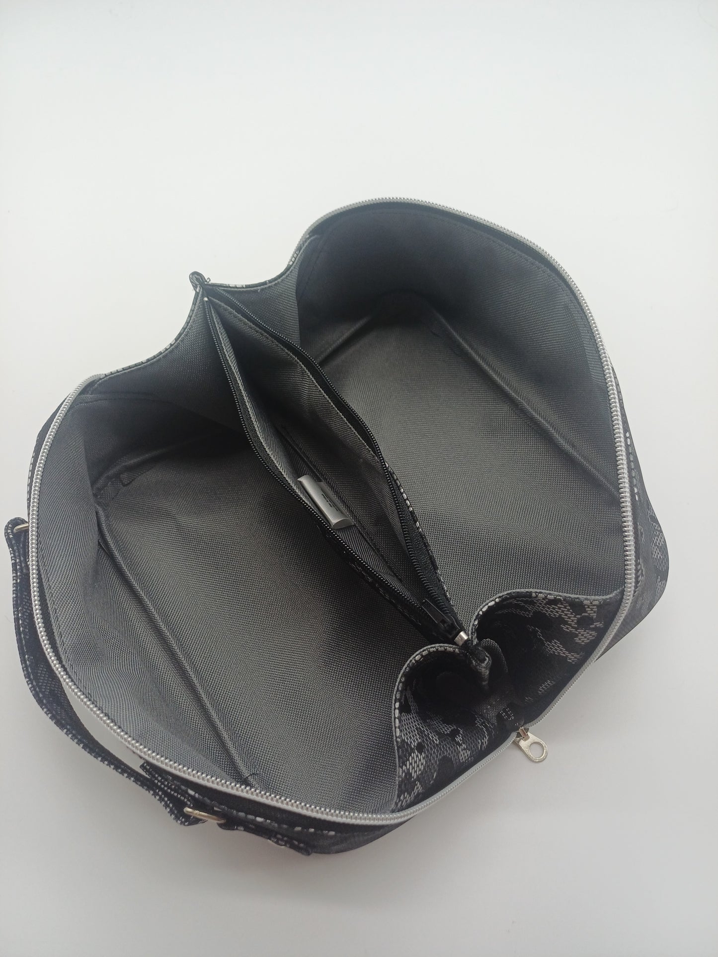 Open wide Bag Tarn