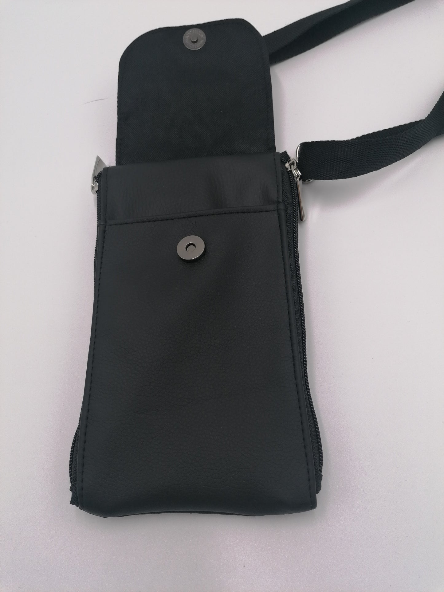kleine Umhängetasche "Zip N' Go Wallet" schwarz