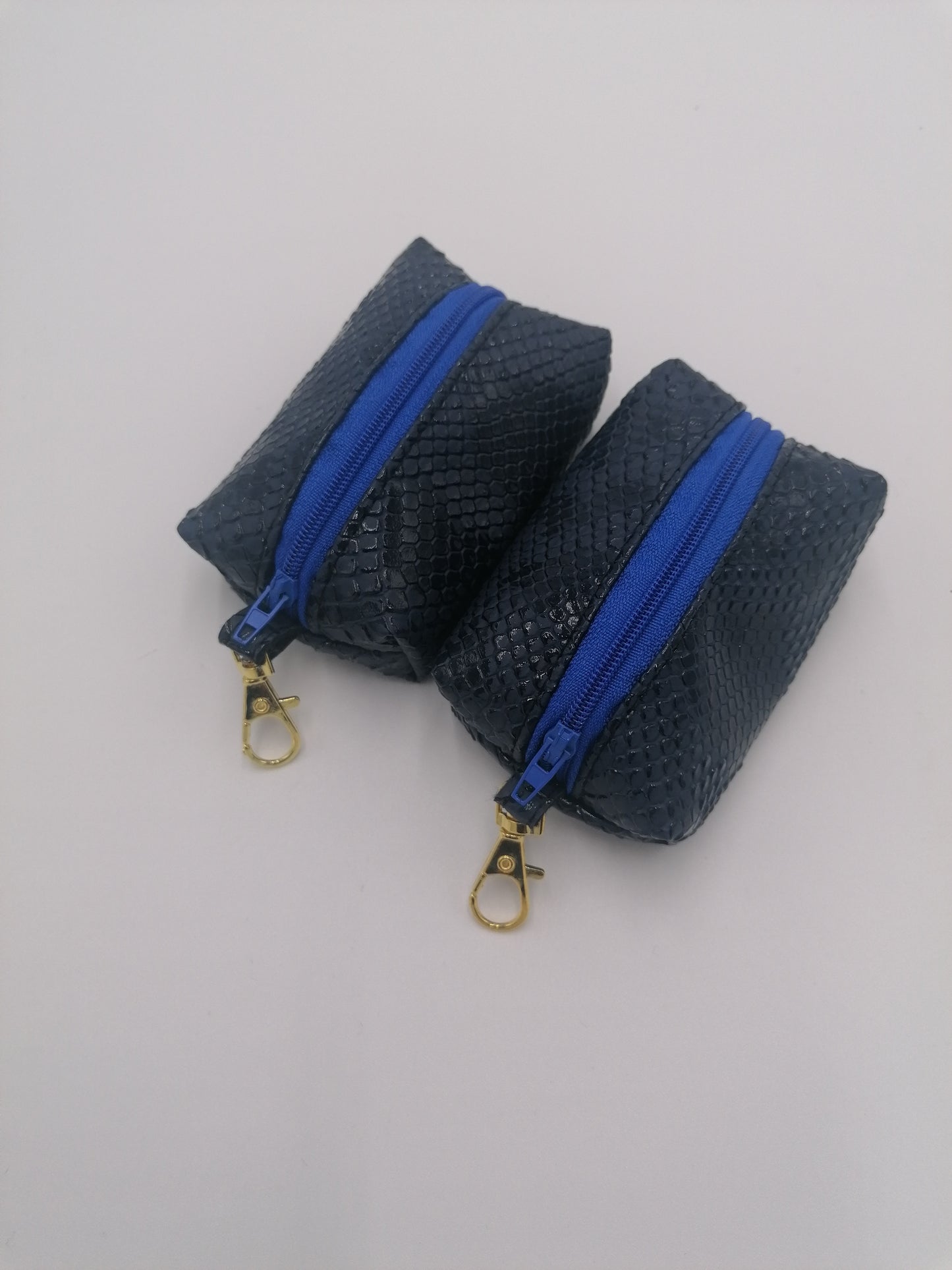 Mini "blue snake" Schlüsselanhänger